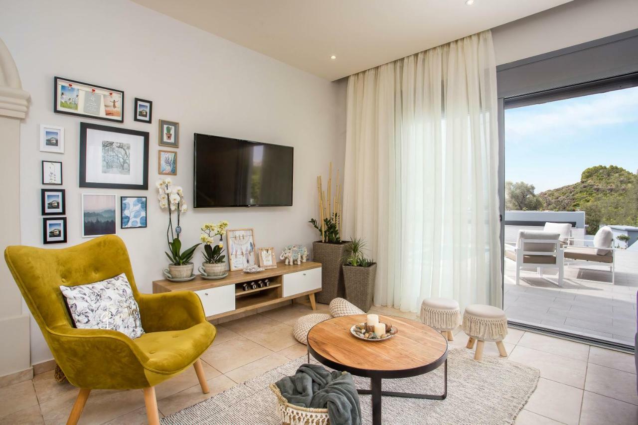 The Sisters Villa *